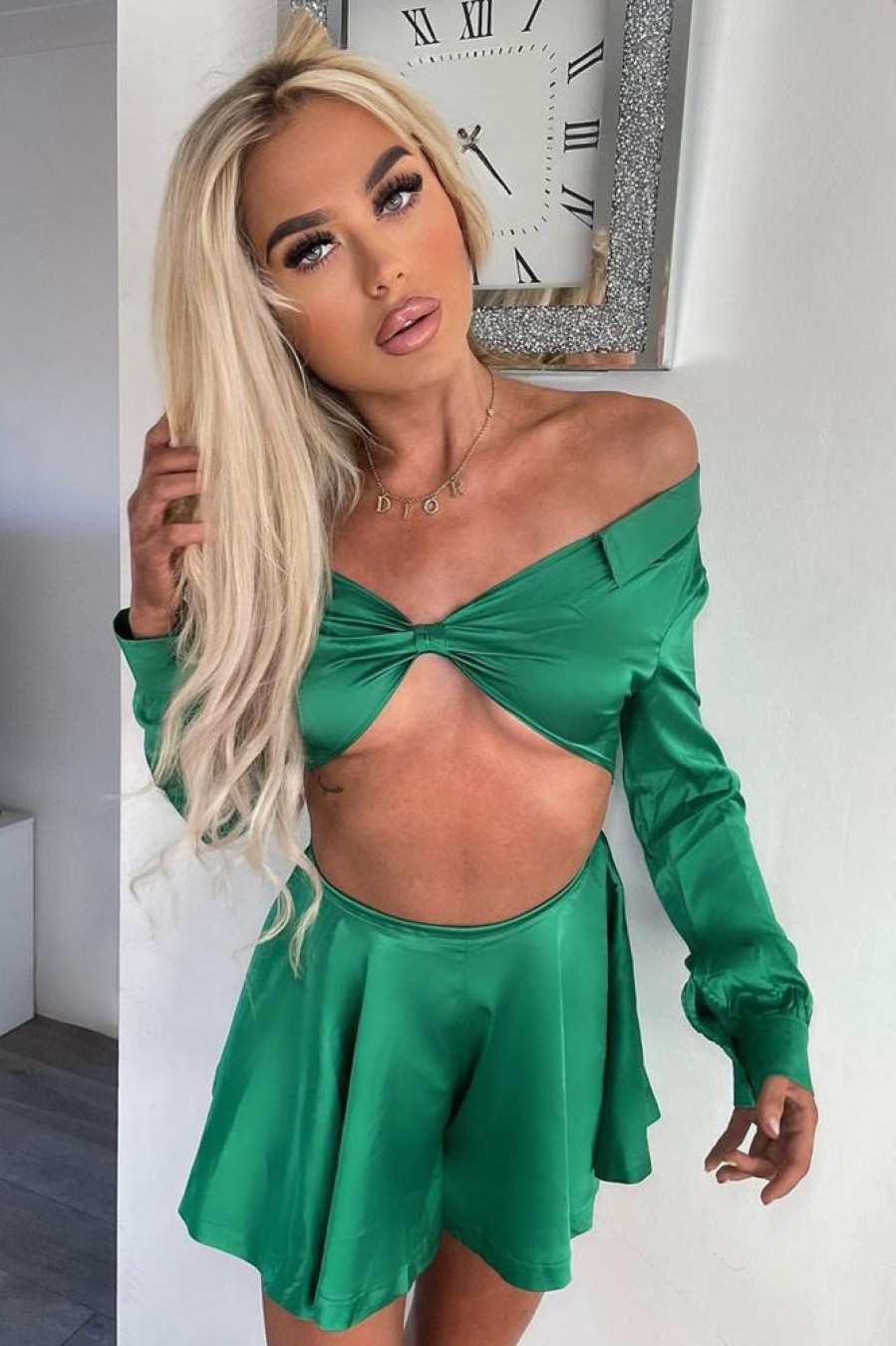 Clothing Rebellious Fashion | Green Satin Flared High Waisted Shorts - Meral