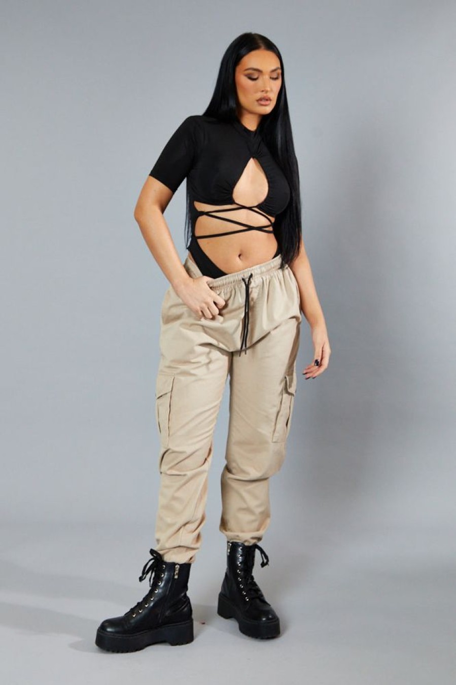 Clothing Rebellious Fashion | Beige Baggy Cuffed Cargo Trousers - Shemaz