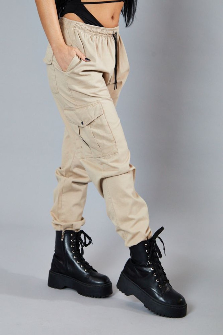 Clothing Rebellious Fashion | Beige Baggy Cuffed Cargo Trousers - Shemaz